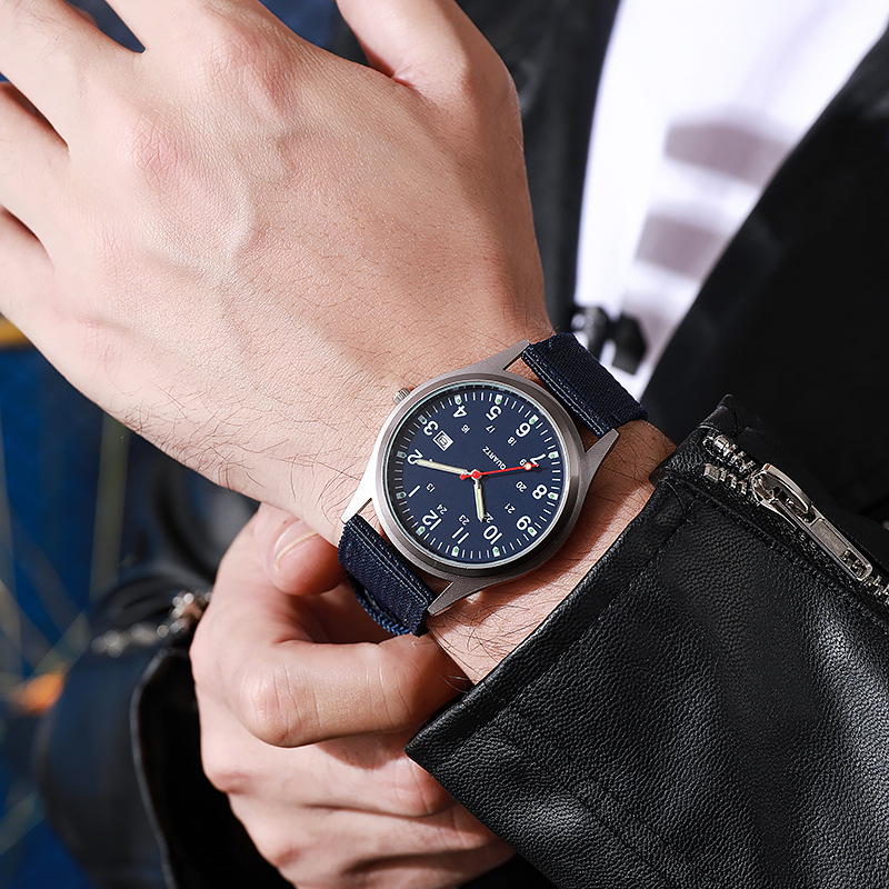 Nieuw canvas herenhorloge, cas - Solar Powered Watch recensie en prijs