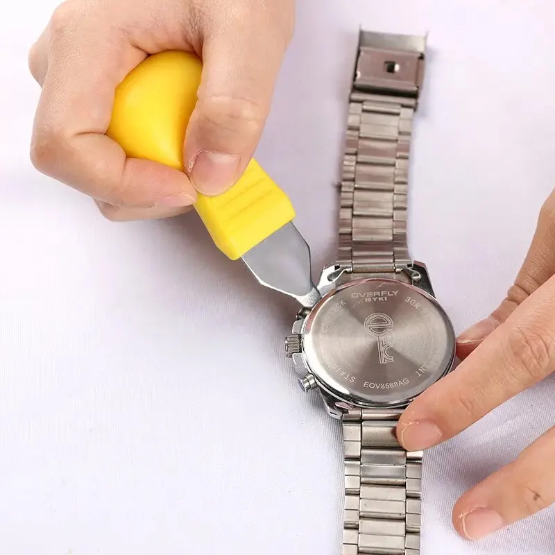 Multifunctioneel horloge nieuw - Case Back Opener recensie en prijs